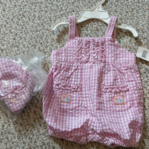 Baby inc 3m romper with matching sun hat set - Picture 1 of 7